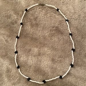 Daisy Beaded Necklace